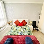 Amazing London View Apartment London